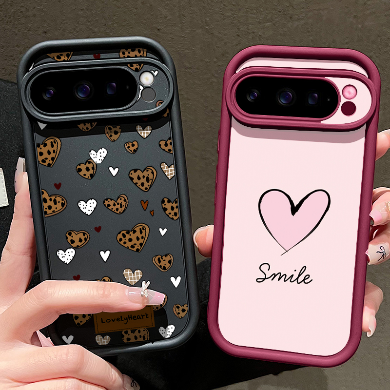 Love Heart Patterned TPU Phone - Google Pixel 9 recension och pris